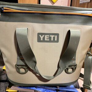 Yeti Hopper Two 20